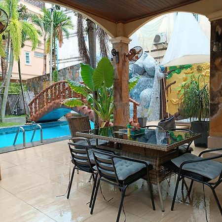 Villa Cologne​ @Nanai Villa Patong 외부 사진